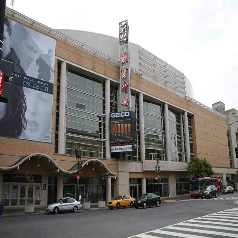 Verizon Center project in downtown Washington, D.C. using Pro-Bel horizontal cable lifeline systems for window cleaning and exterior maintenance
